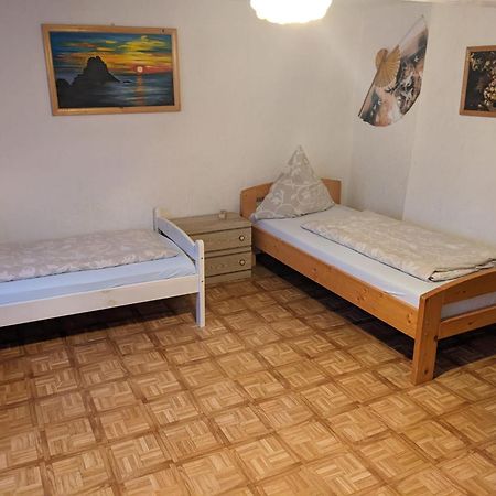 Anton Schuler Apartment Niedenstein Екстериор снимка