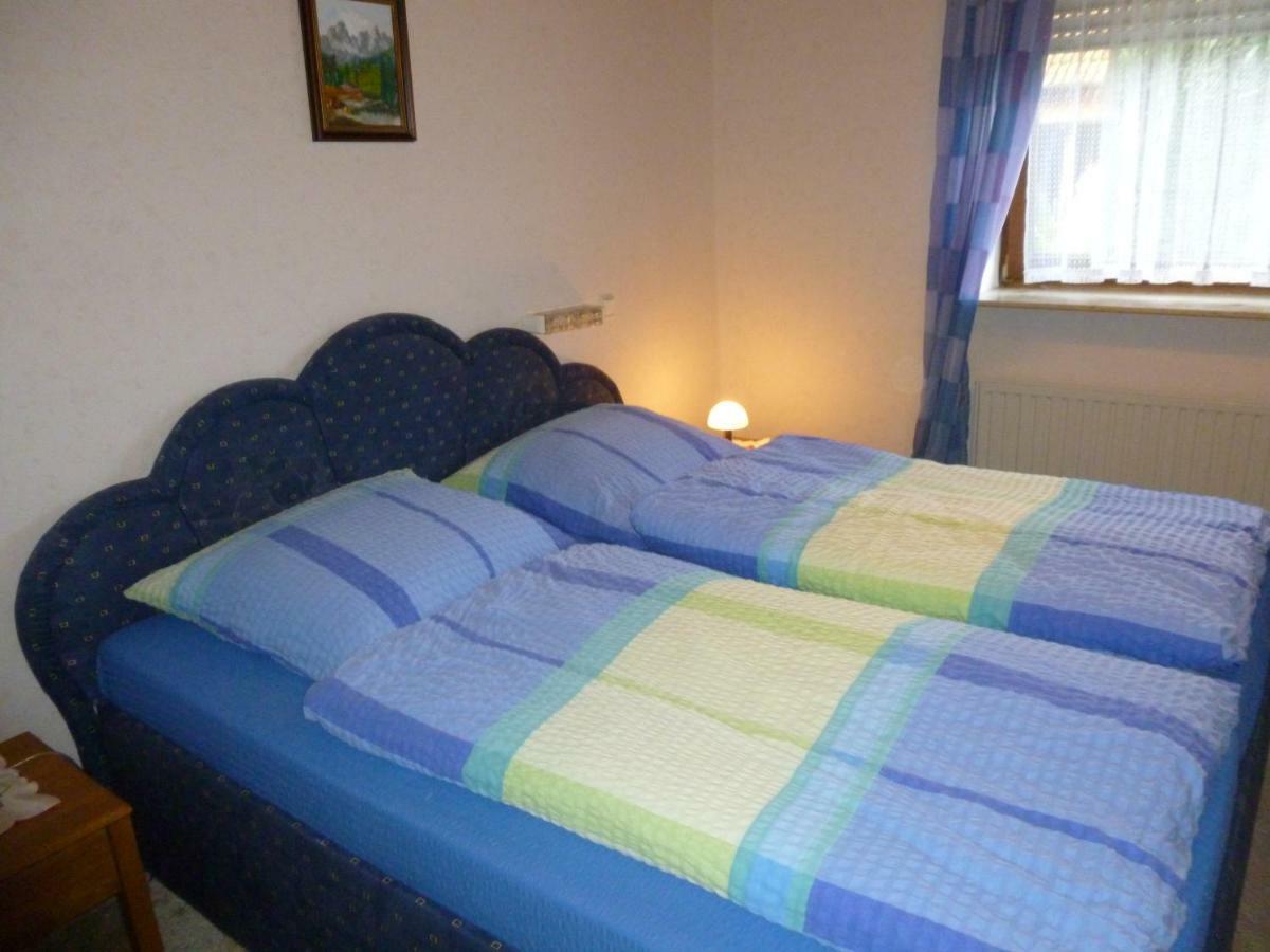 Anton Schuler Apartment Niedenstein Екстериор снимка