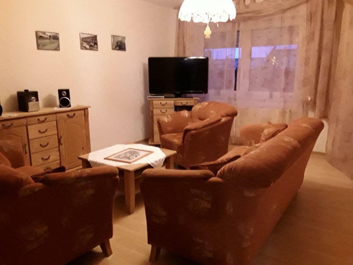 Anton Schuler Apartment Niedenstein Екстериор снимка